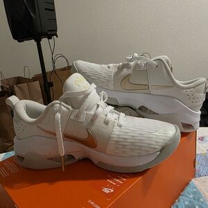 Nike White and Gold Sneakers